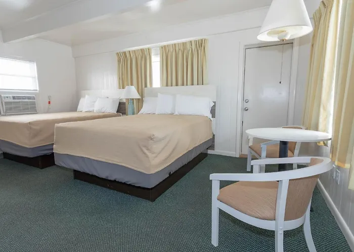 Motel Fish Tales Boardwalk & Ocean Mecca 3*