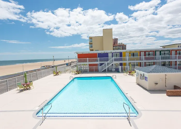 Fish Tales Boardwalk & Ocean Mecca Motel