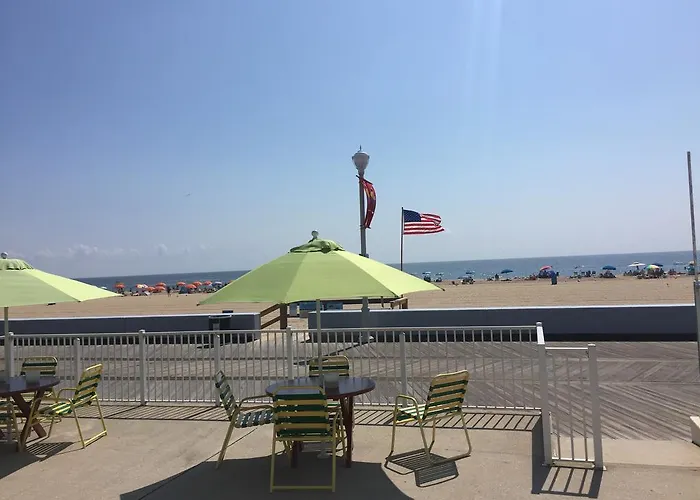 Motel Fish Tales Boardwalk & Ocean Mecca